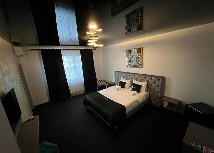 Renato HOUSE